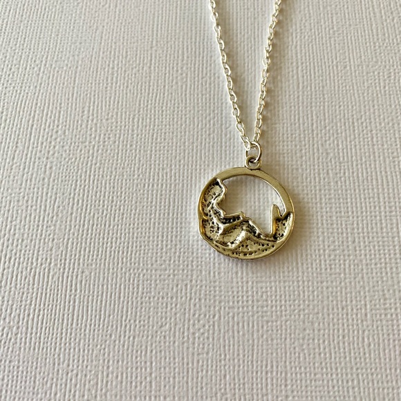 Mermaid Necklace - Picture 2 of 4